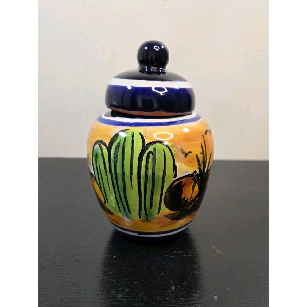 Vintage Talavera Art Pottery Ginger/ Apothecary Jar & Lid Hand‎ Painted